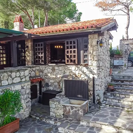 Residenza Capo Perla Tatil Evi *