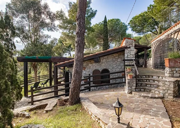 Residenza Capo Perla Feriehus *